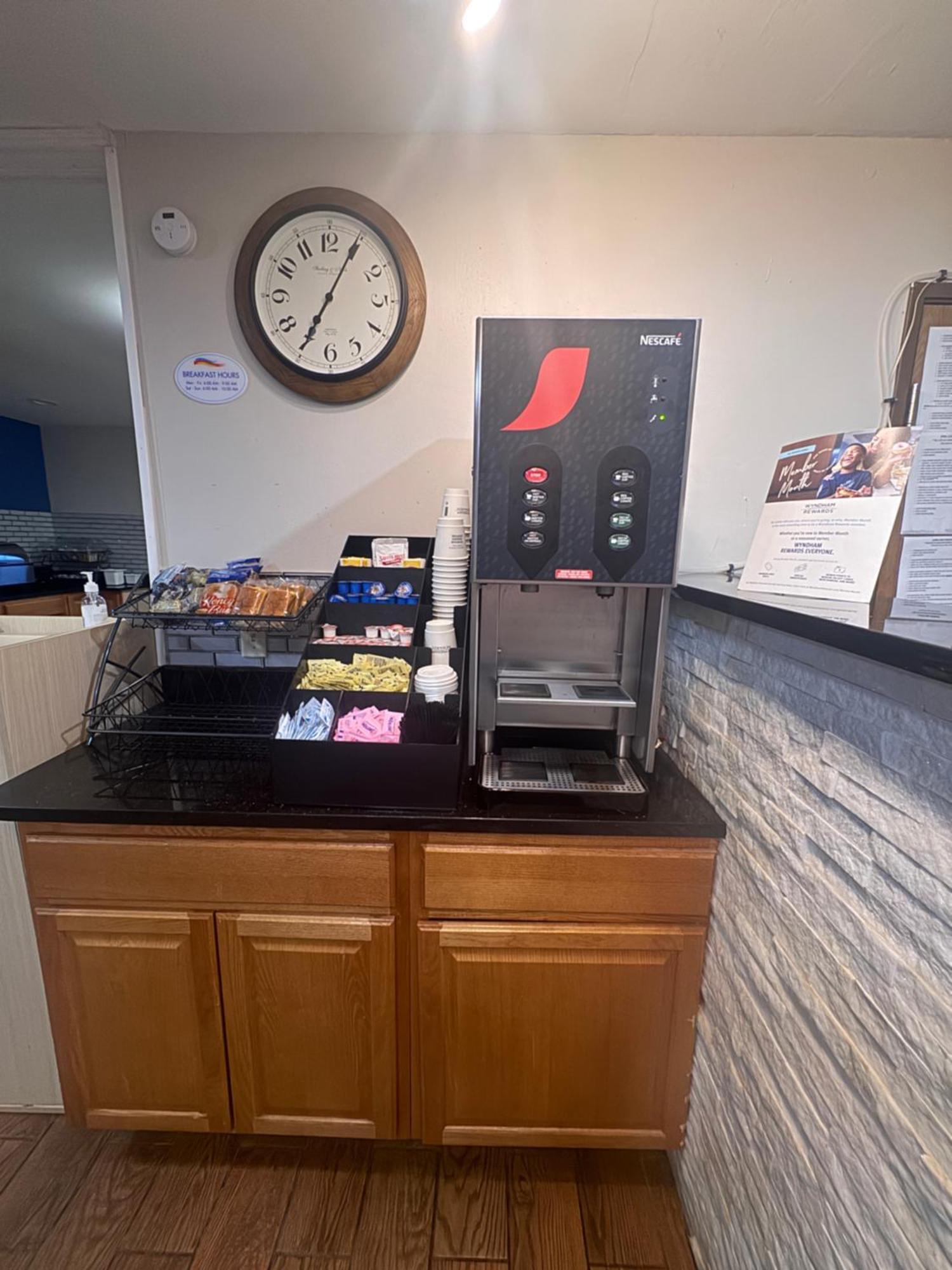 Baymont Inn & Suites Richmond Kültér fotó