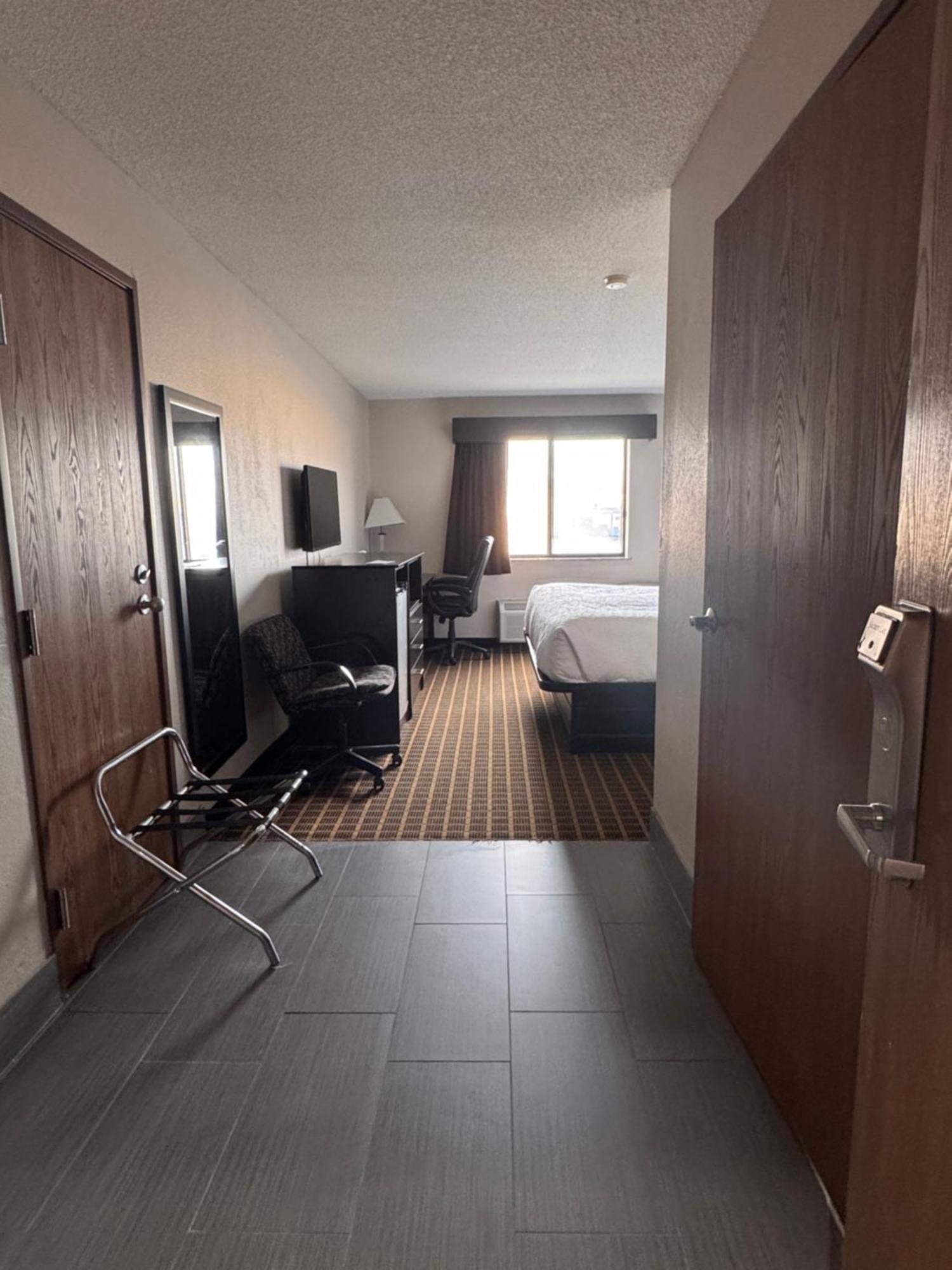 Baymont Inn & Suites Richmond Kültér fotó